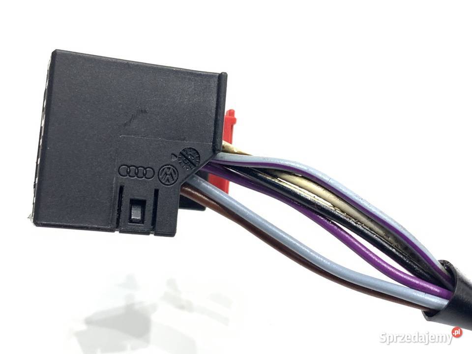 LUSTERKO PRAWY VW TOURAN Hatchback 0310 Preto