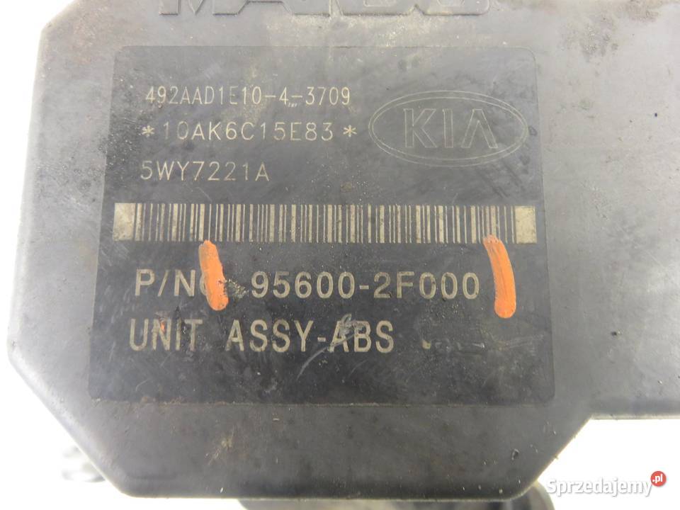 POMPA ABS KIA CERATO I sedan LD 956002F000