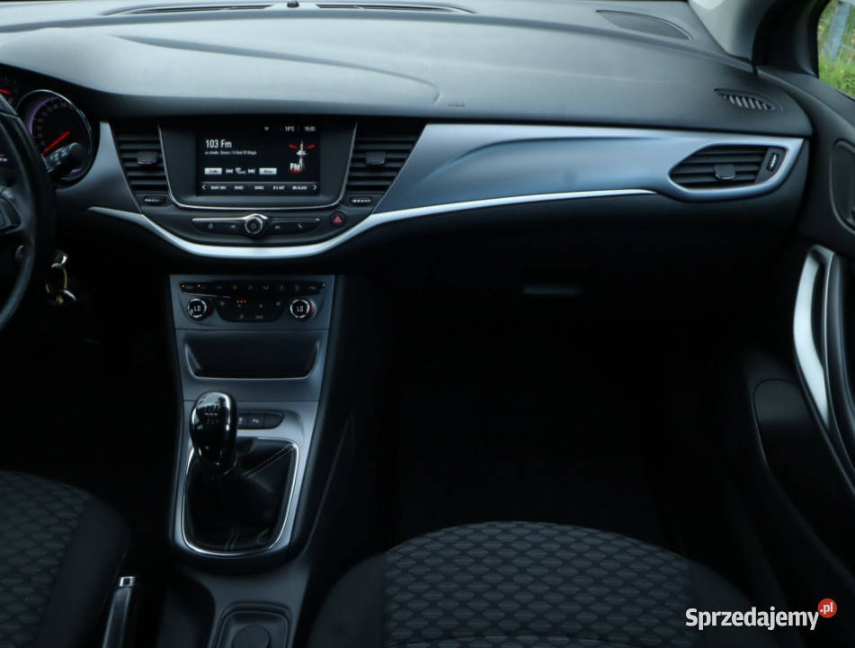 Opel Astra 14 T 4/5 Astra Piaseczno sprzedam