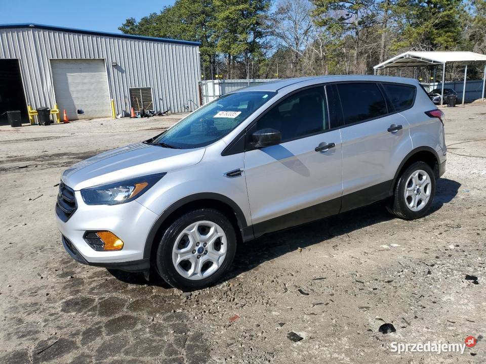 2017 FORD ESCAPE S automatyczna