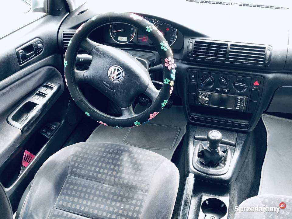 Volkswagen Passat B5 FL SEDAN 20MPI 115 115KM Przeworsk