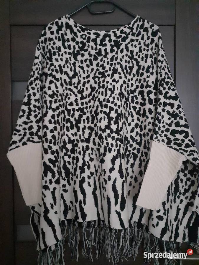 sweter z frędzlami narzutka paero oversize