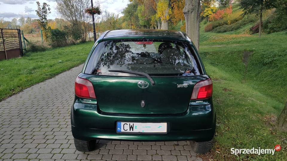 Toyota Yaris 10 VVTI 2001r Klima stan techniczny kujawsko-pomorskie Brześć Kujawski sprzedam