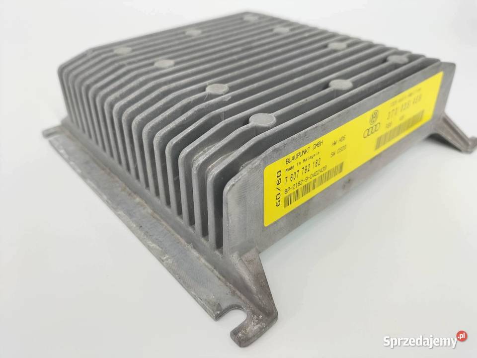 WZMACNIACZ RADIA AUDIO 3T0035456 Skoda Superb II