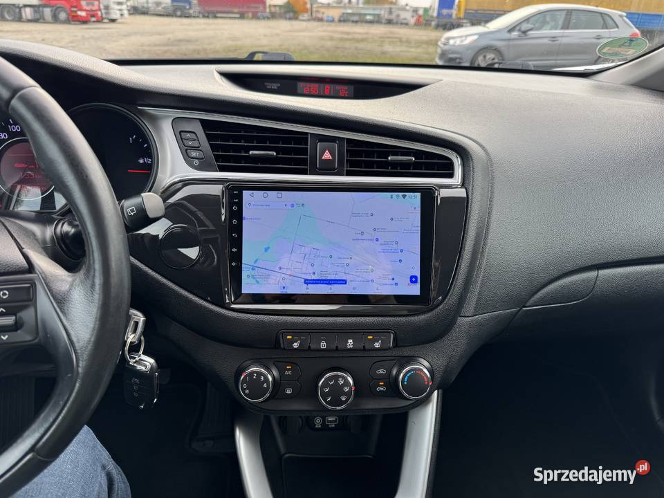 Kia Ceed 14 BENZYNA Klimatyzacja Nawigacja biały Konin