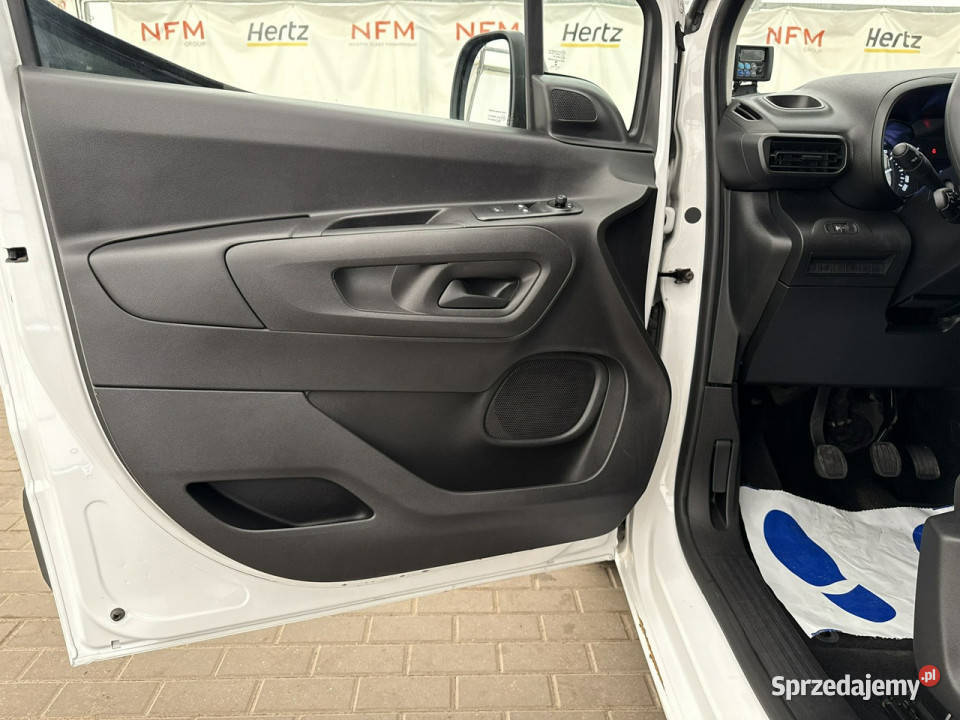 Toyota Proace City Toyota Proace City 15 D4D 100 zarejestrowany w Polsce Warszawa sprzedam