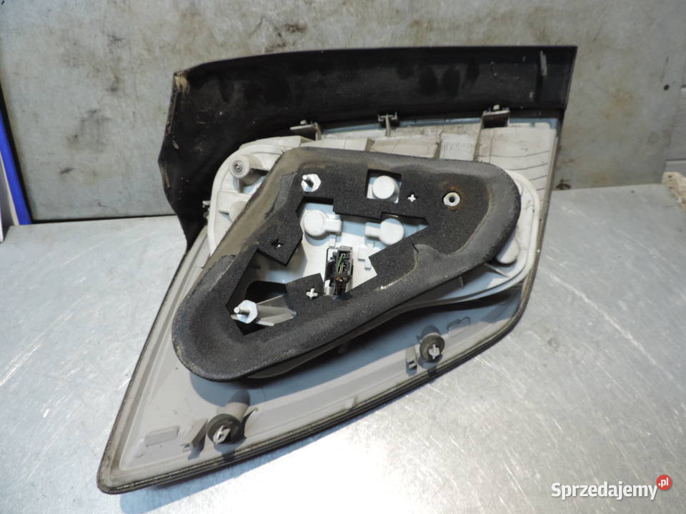 OPEL ASTRA III H KOMBI LAMPA TYŁ PRAWA TYLNA Nowy Sącz