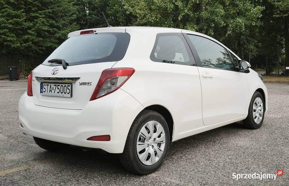 Toyota Yaris 10 manualna sprzedam