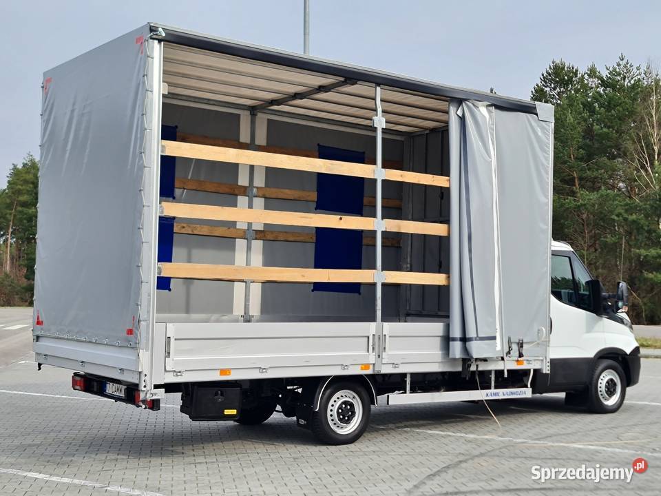Iveco Daily 35S15 Plandeka 12 palet 12EP Firanka 300cm3 Iveco świętokrzyskie Daleszyce