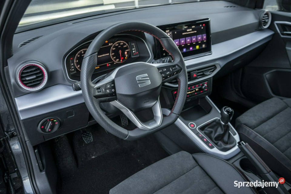 Seat Arona FR 10 TSI 115 Łódź