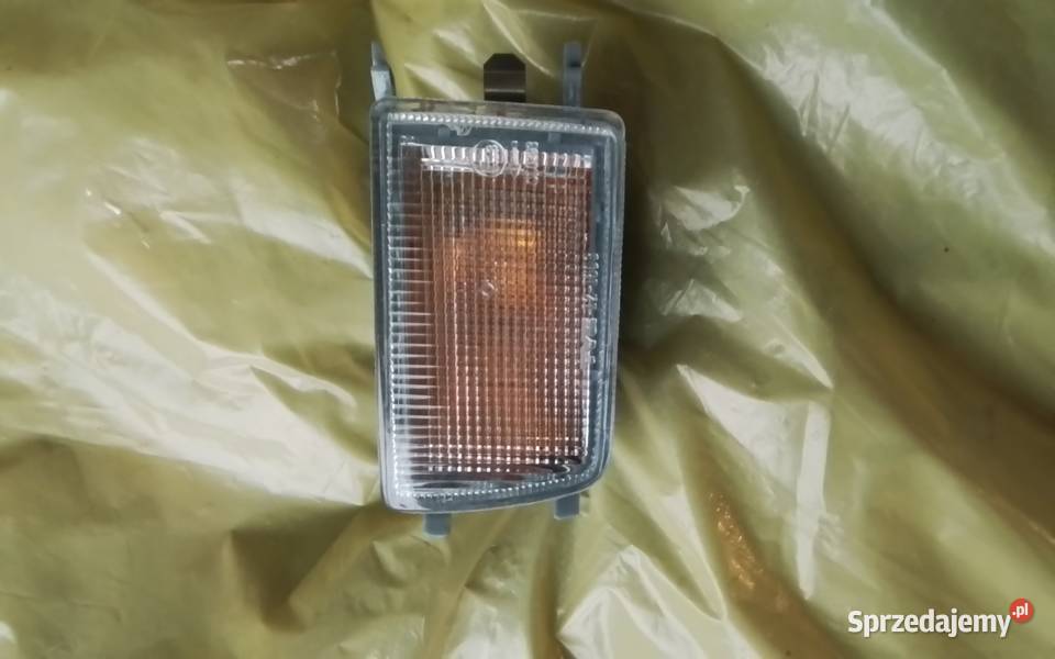 Vw golf 3 Vento kierunkowskaz prawy przód TYC prawe Tuszyn