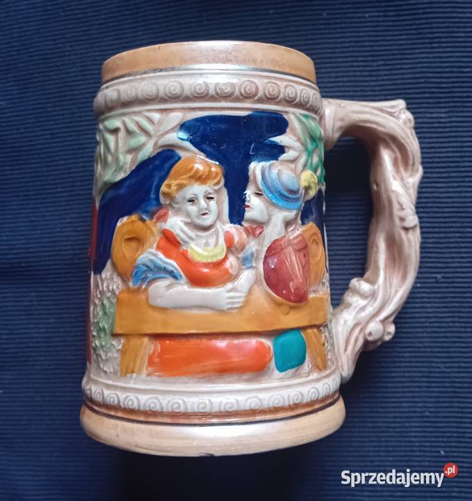 Dwa ceramiczne kufle ze scenkami rodzajowymi Kolekcje Koźminek