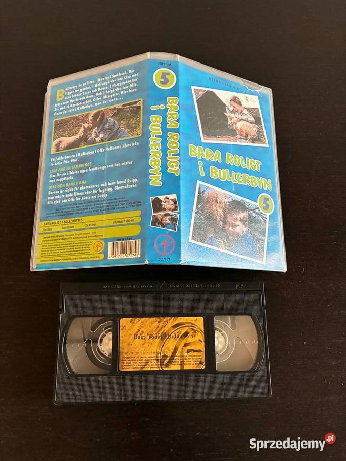 Kaseta VHS Bara roligt i Bullerbyn 1961 Kultura i Rozrywka sprzedam