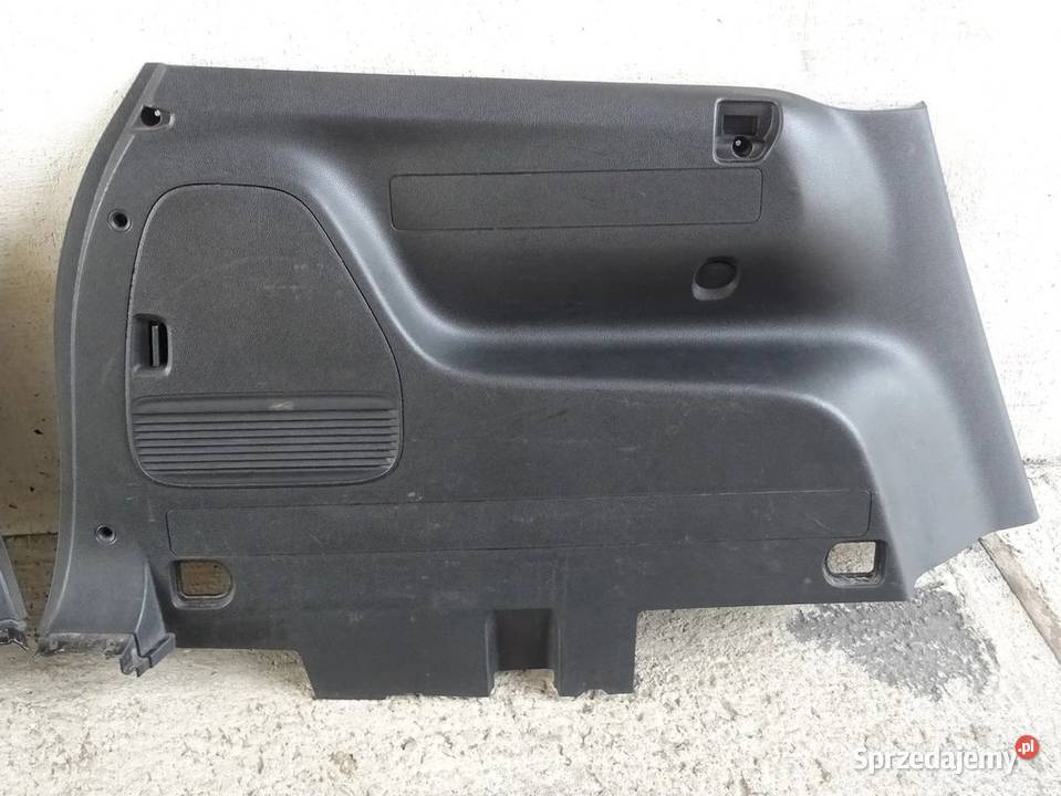 Bagażnik podłoga wykładzina schowki boczek łódzkie Parcice