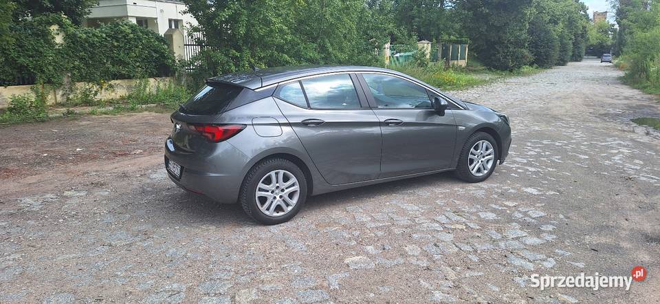 Opel astra K Łódź