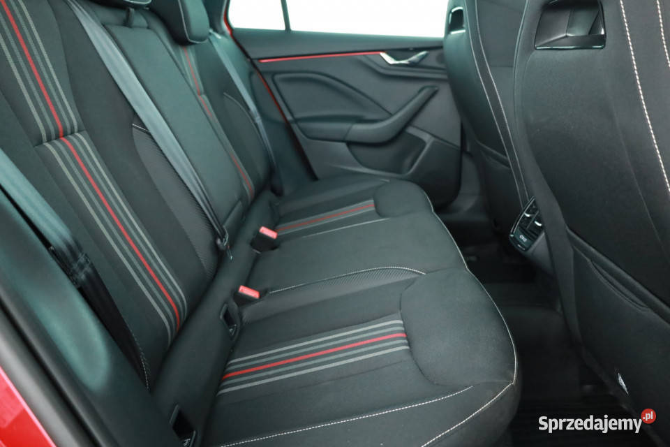 Skoda Scala 10 TSI czujnik deszczu