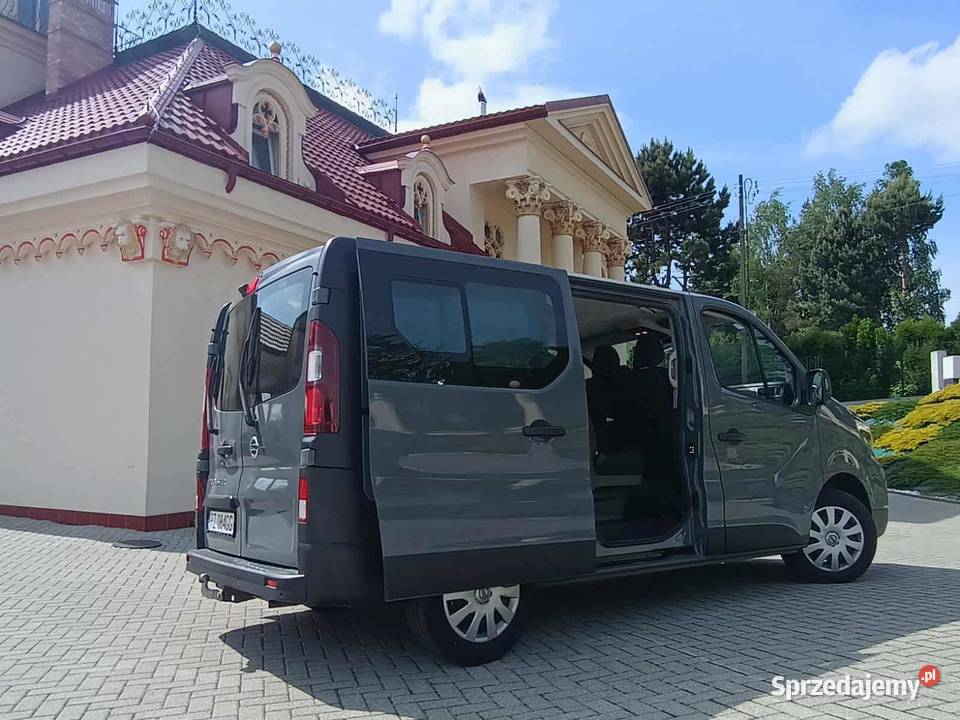 Renault Master Nissan Primastar 20 6cio osobowy Rzeszów