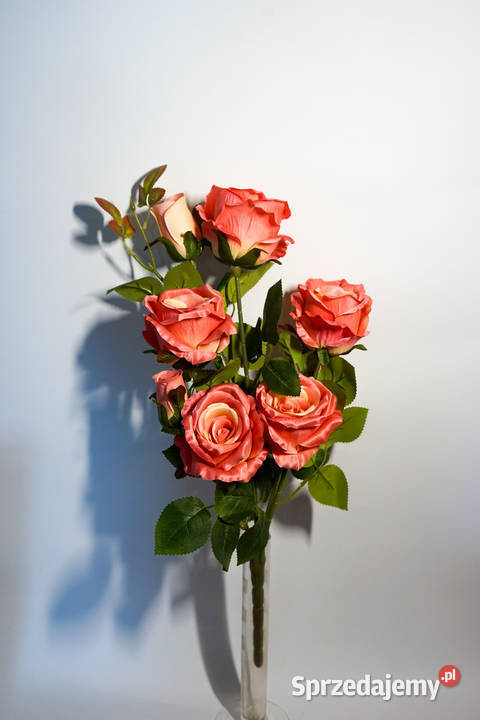 Bukiet róż w kolorze herbacianego różu Częstochowa