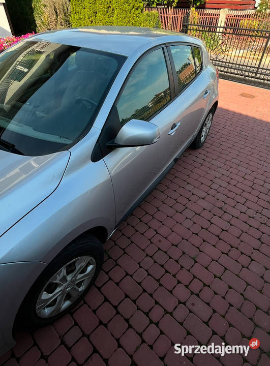 Renault megane III niskie spalanie pierwszy Rzeszów sprzedam