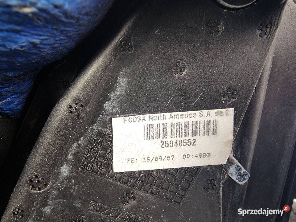 LUSTERKO PRAWE CHEVROLET HHR 25848552 3PIN Lipno