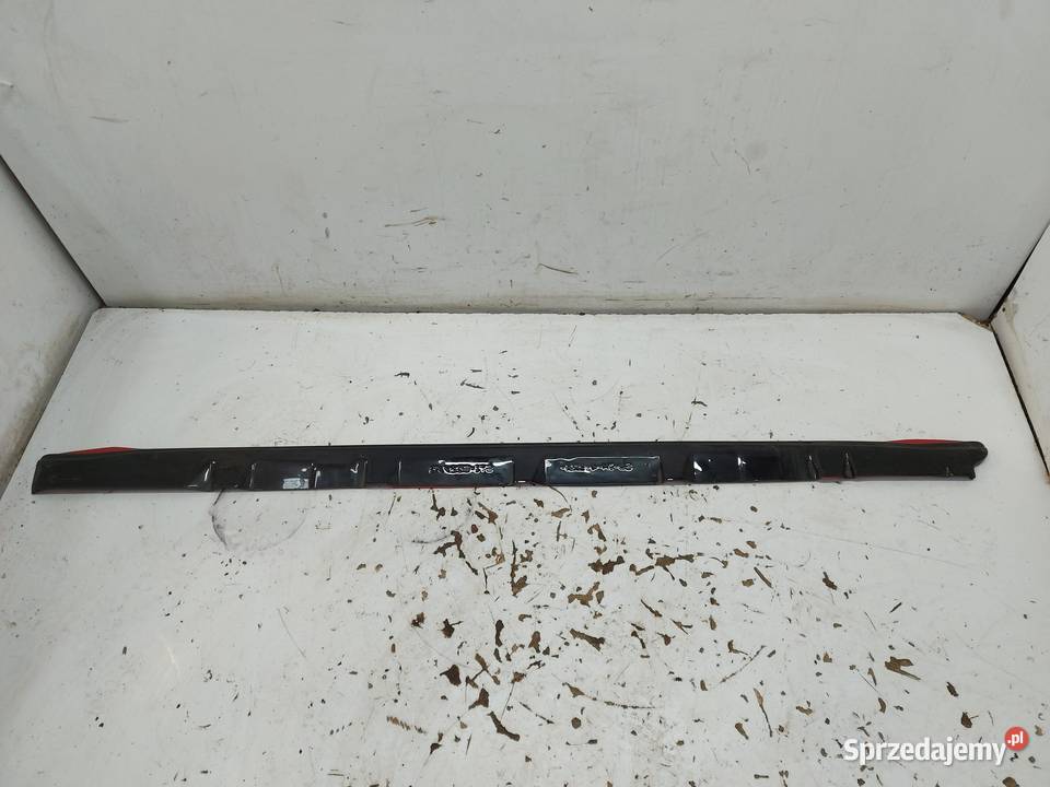 Subaru WRX STI 2015r listwa nakładka progu