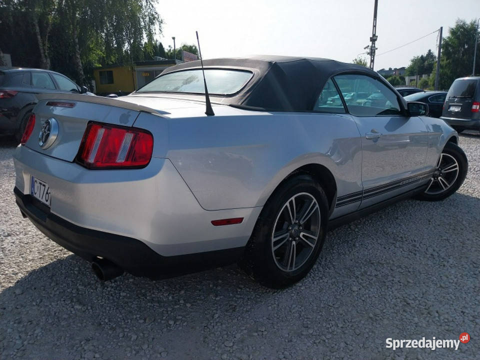 Ford Mustang Mały przebieg Zadbany V 20052014 ASR (kontrola trakcji) kujawsko-pomorskie