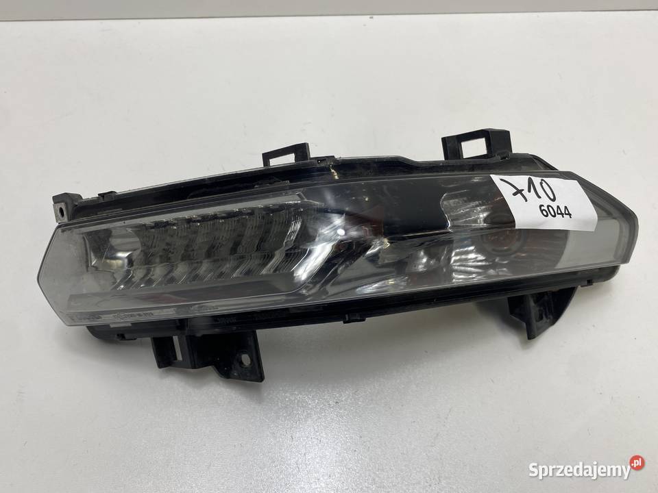 Piaggio X10 125 PRAWY KIERUNEK KIERUNKOWSKAZ TYŁ