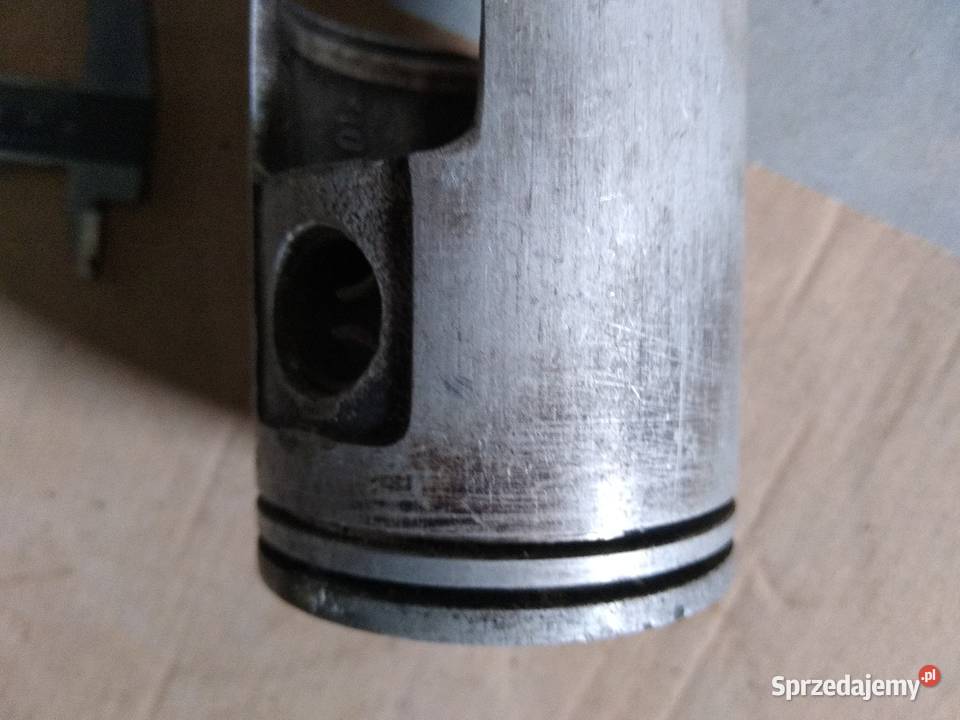 WSK 175 tłok używany oryginałprl Części i akcesoria motocyklowe