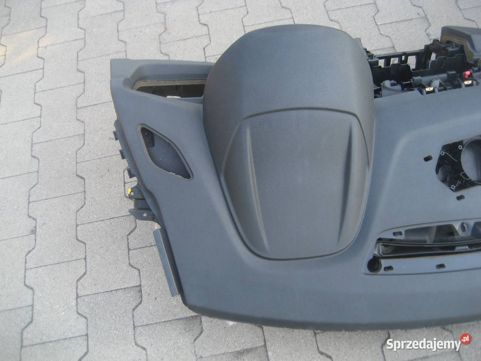 bmw 2 f45 f45 f46 deska rozdzielcza konsola osobowe wielkopolskie Rakoniewice sprzedam