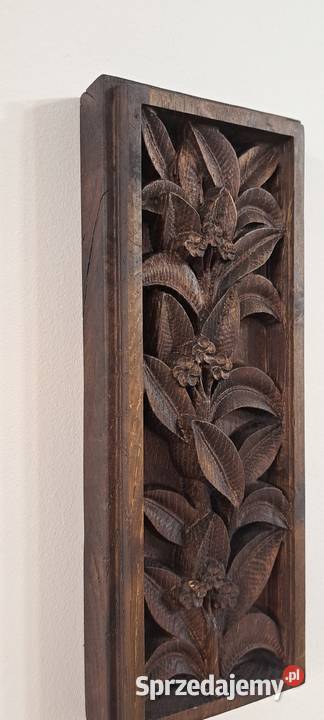 Kwiaty rzeźbione w drewnie PIĘKNE prezent Malechowo