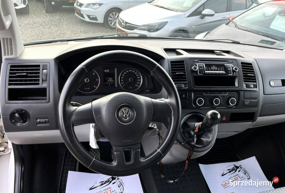Volkswagen Transporter Samochód pełnym serwisie bluetooth Rydułtowy