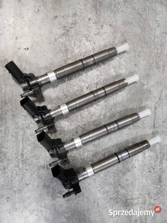 WTRYSKIWACZ VW T5 0445116035 03L130277C pomorskie Kartuzy