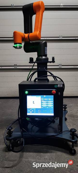 RobotCobot przemysłowy HANWHA Robotics HCR3 Sucha Beskidzka