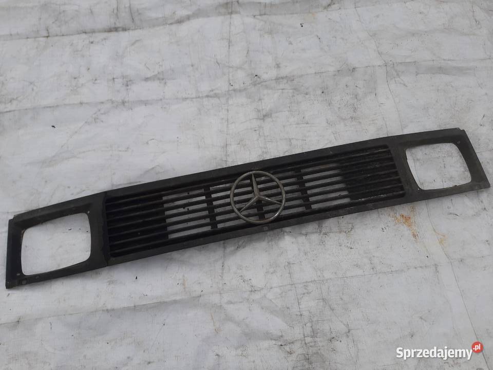 Atrapa Maska Grill Mercedes 207 308 410