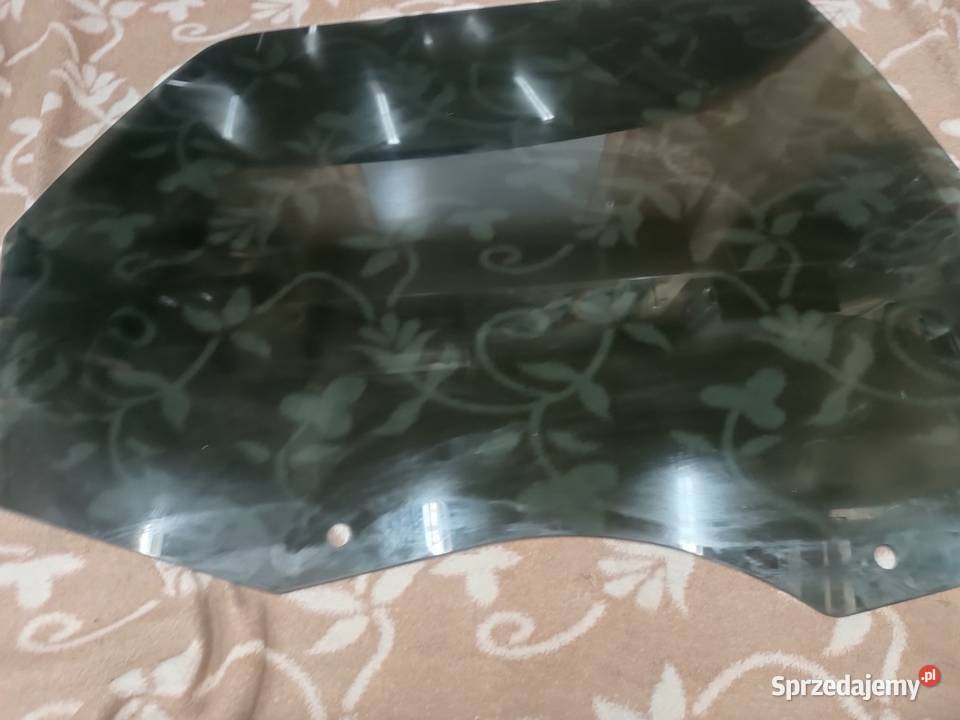Szyba drzwi prawe tył boczna dodge Durango Myślenice sprzedam