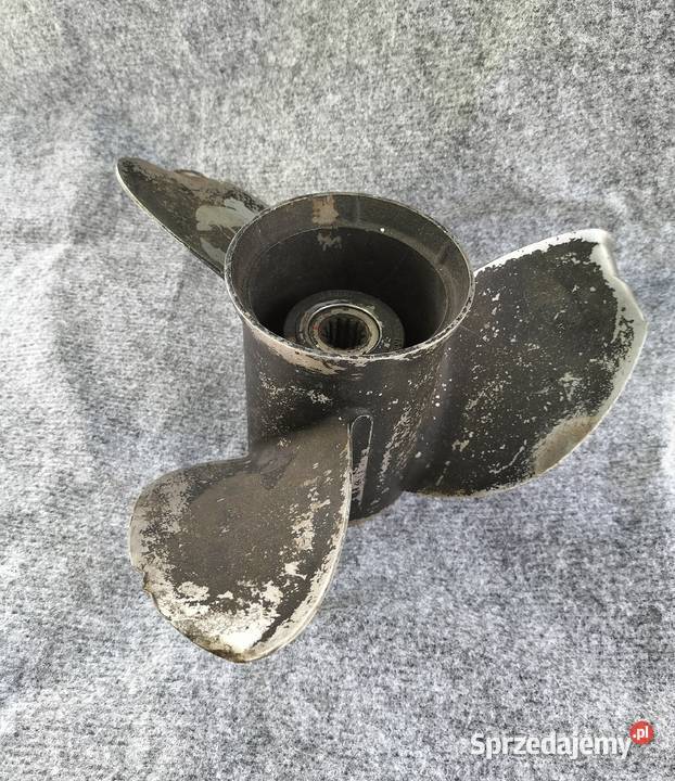 Śruba stal OMC Cobra V4 Evinrude Johnson 13