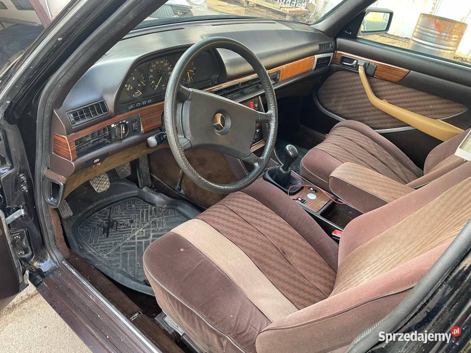 Karawan MercedesBenz Klasa S 300 SE 28 Białystok