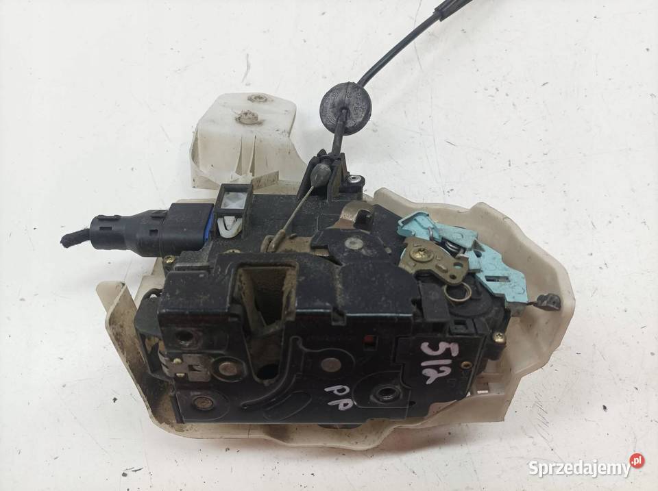 ZAMEK DRZWI PRAWY PRZÓD EUROPA 3D1837016 VW Rok produkcji 2004