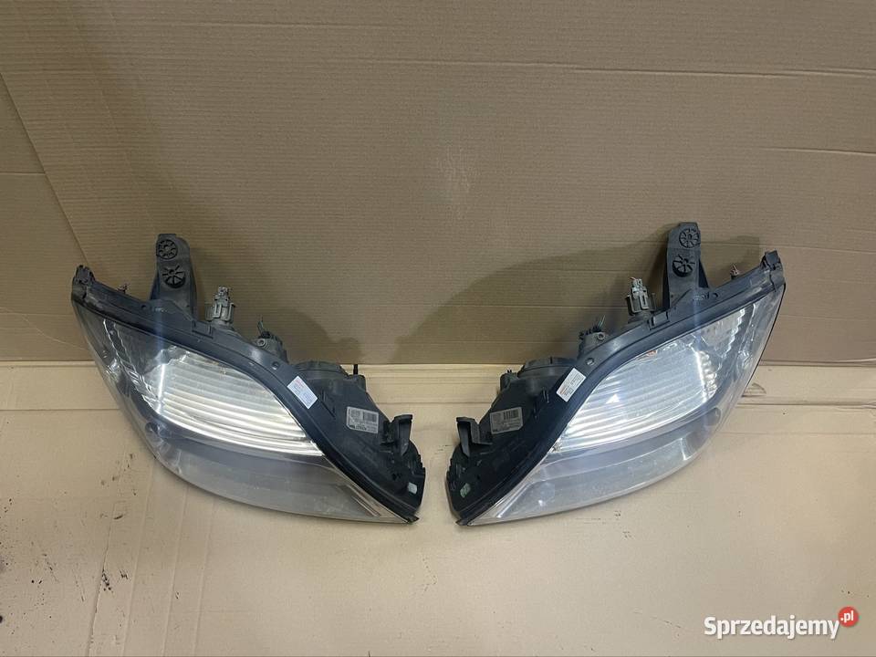 Reflektor lampa przód lewa prawa renault scenic sprzedam