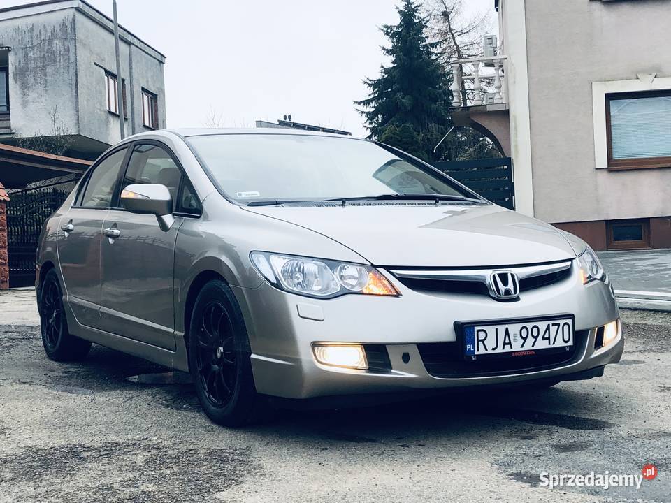 Honda Civic VIII 18 iVTEC 140 LPG AUTOMATIC Przeworsk