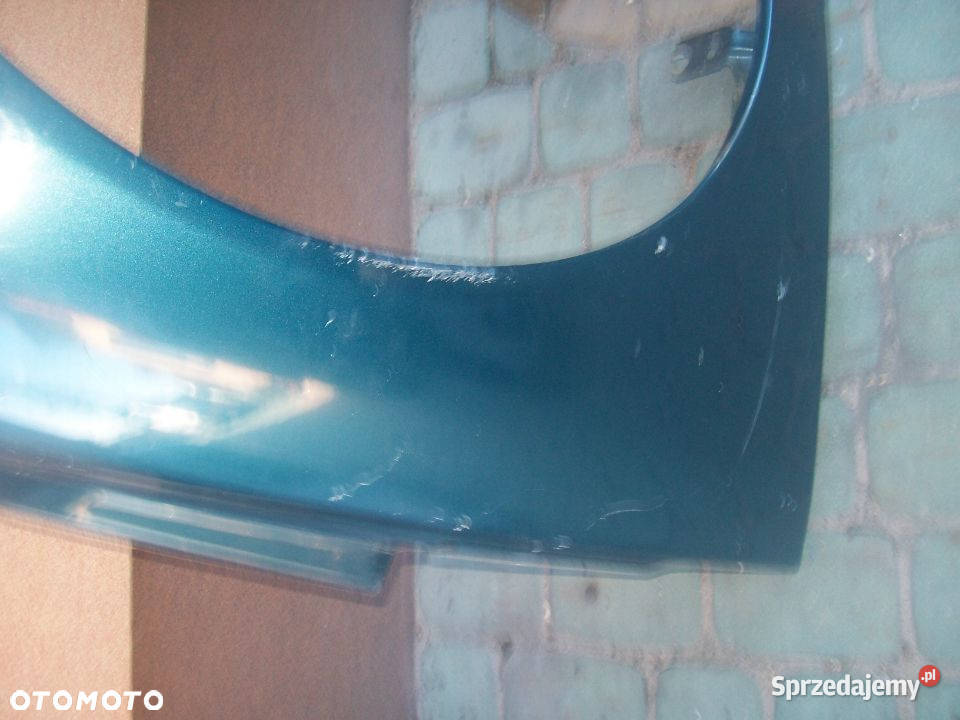 Błotnik prawy Laguna I mv941 bez rdzy osobowe mazowieckie