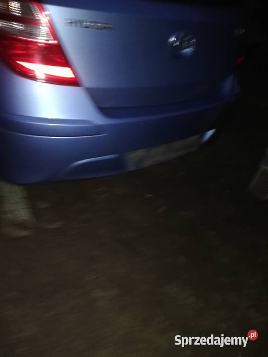 zdezak tylny hiundai i30 kolor xaf Wieluń