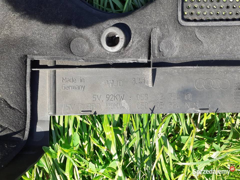 Pokrywa Silnika 058103724q Audi