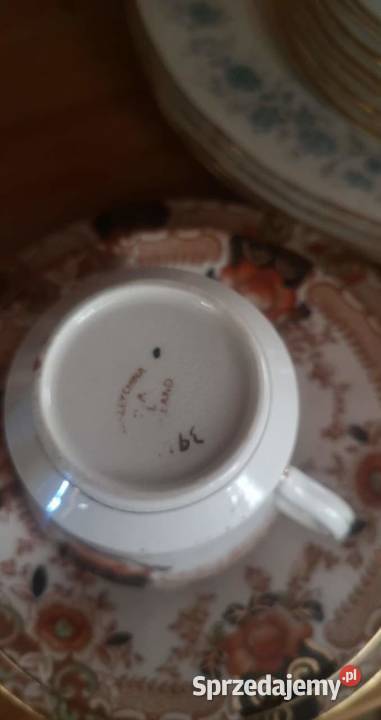 Filiżanka z talerzykiem Sygnowana England Gdańsk sprzedam
