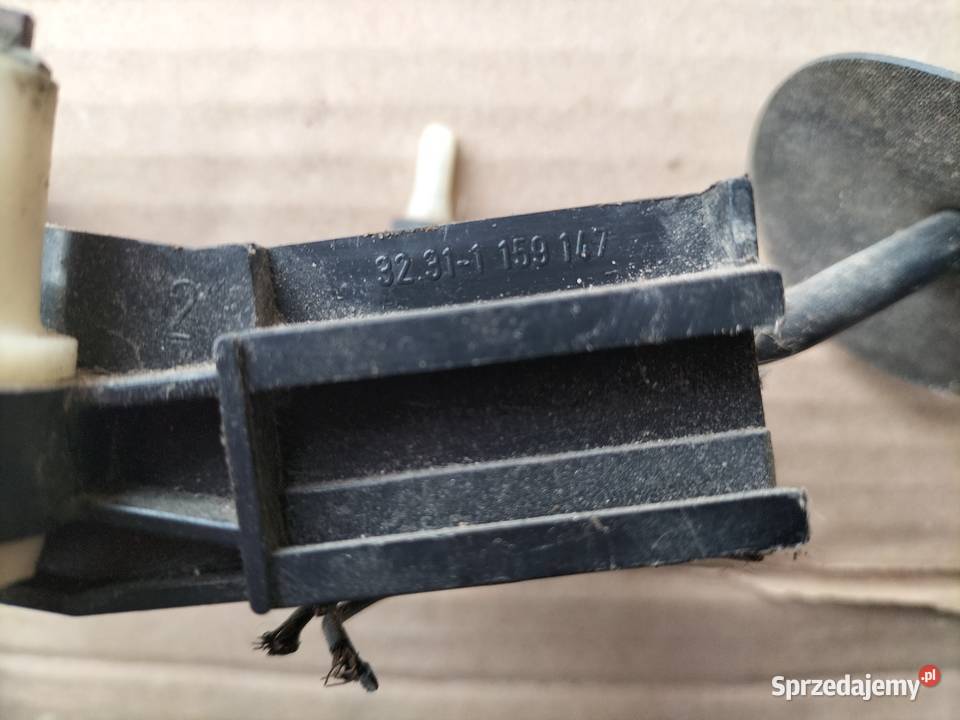 MANETKA 32311159147 BMW E36 Kamień-Kolonia