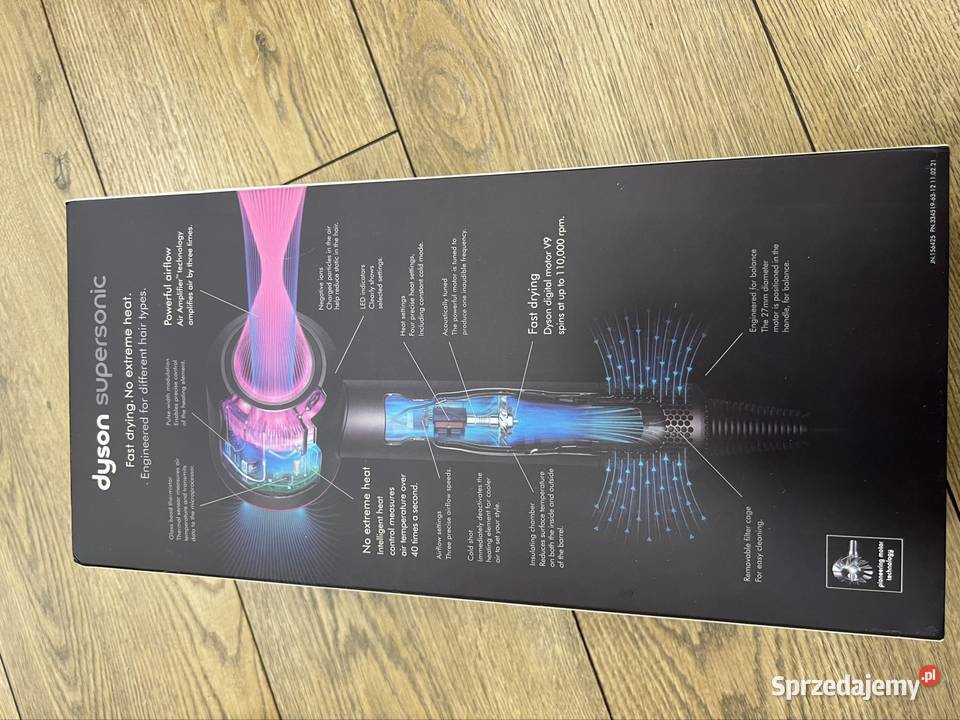 Dyson Supersonic fuksjastal Hd08 nowa suszarka Akcesoria do włosów Warszawa sprzedam