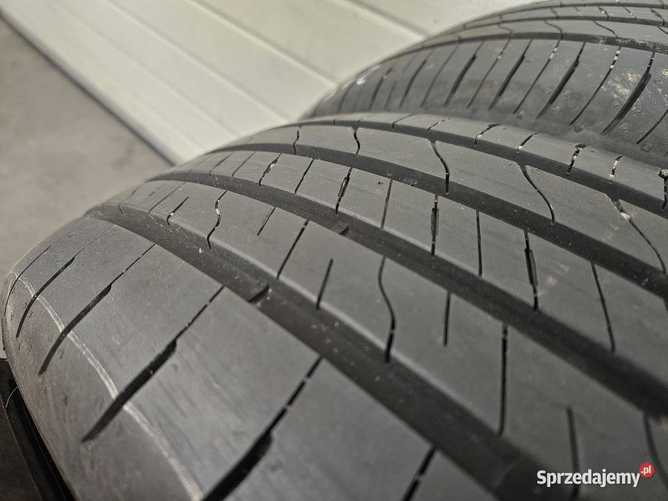 4 21560 R17 96H GoodYear Efficient Grip 2 SUV Katowice