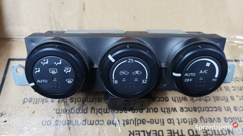 nissan xtrail t30 22dci panel klimatyzacji Goleniów