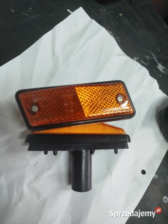 Kierunkowskazy boczne fiat 125p Wolbrom