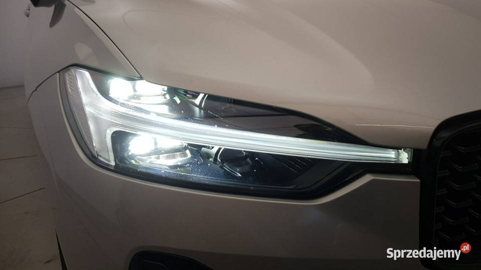 Volvo XC 60 B4 D AWD Plus Dark Z Polskiego centralny zamek XC 60 mazowieckie